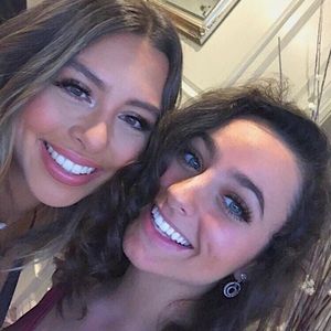 Meet your Posher, Mari